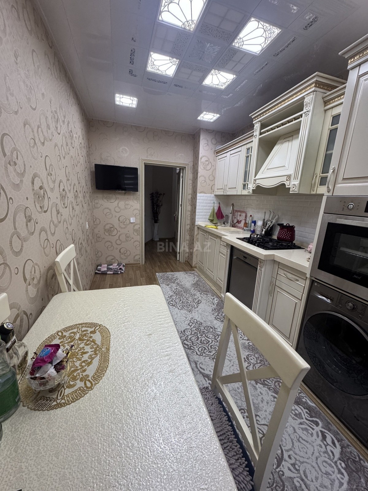 3 otaqlı Yeni tikili, Bakıxanov q., Bakı
