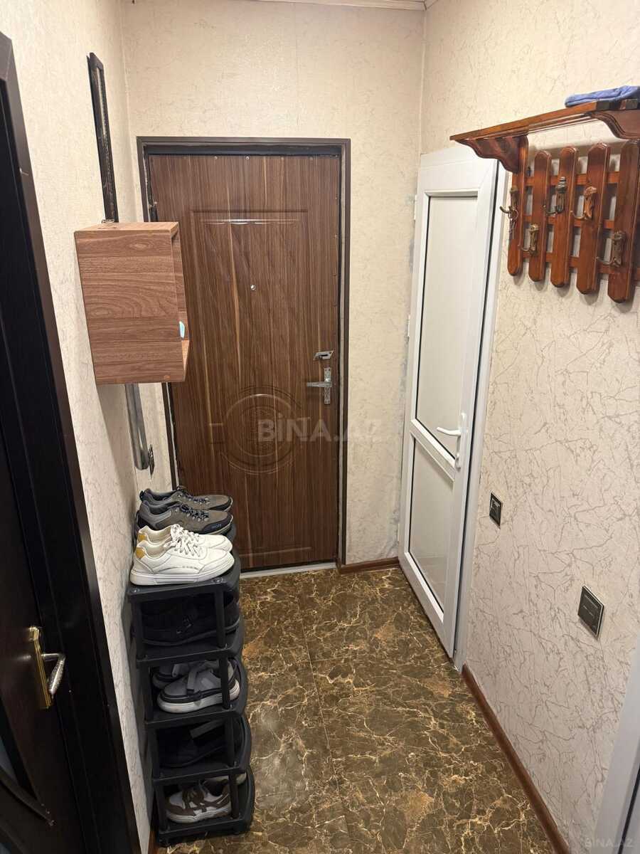 3 otaqlı Köhnə tikili, İnşaatçılar m., Bakı