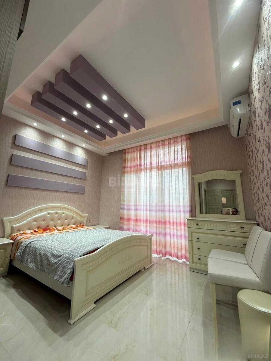 3 otaqlı Yeni tikili, Şah İsmayıl Xətai m., Bakı