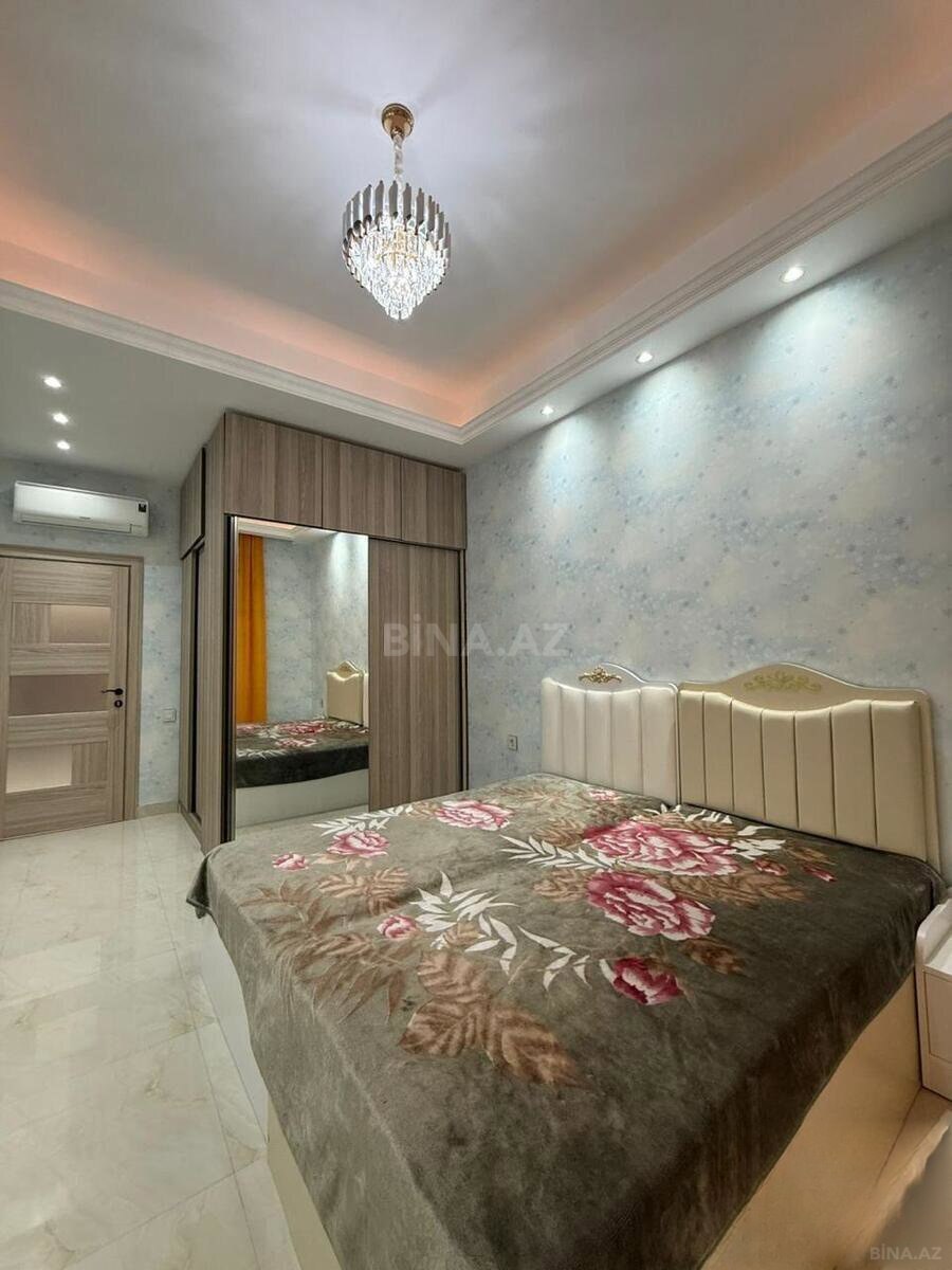 3 otaqlı Yeni tikili, Şah İsmayıl Xətai m., Bakı