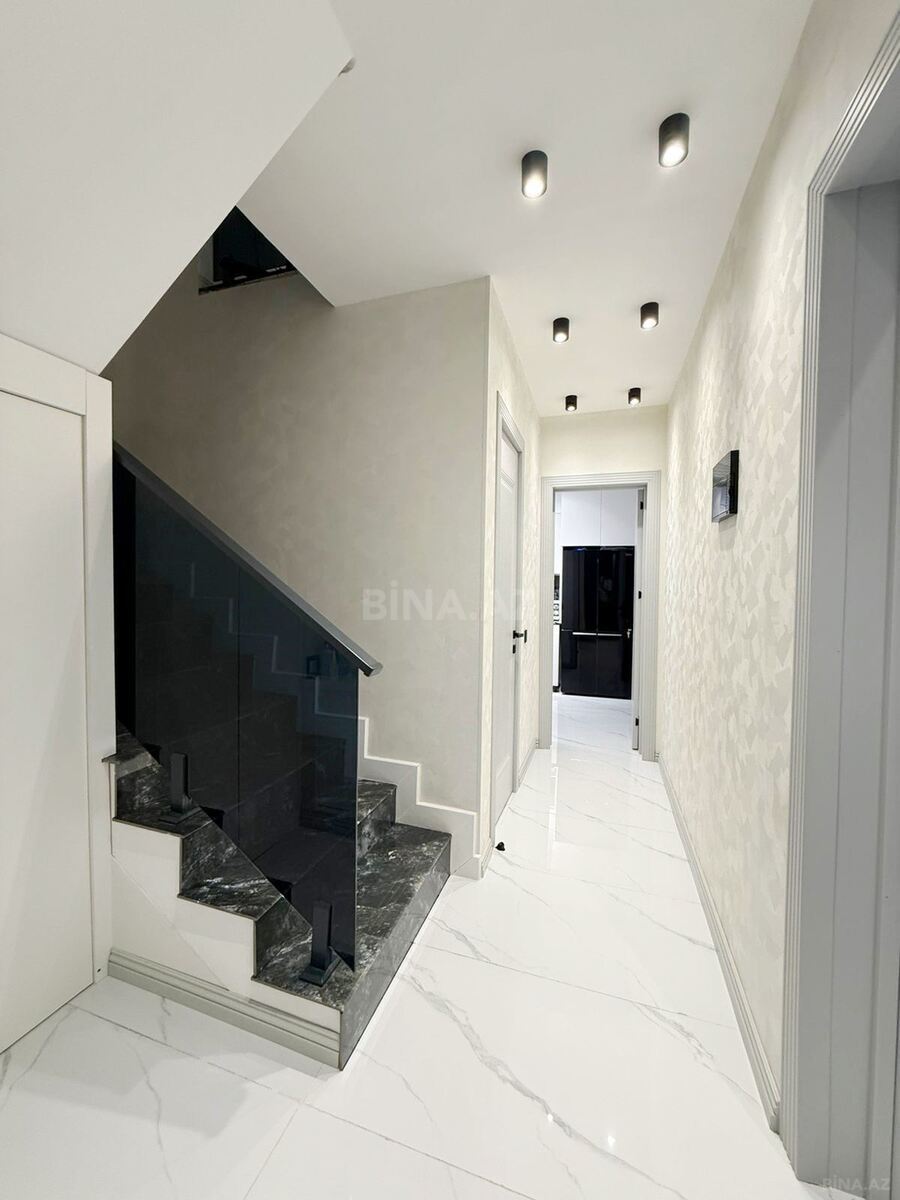 5 otaqlı Həyət evi/Bağ evi, Qaraçuxur q., Bakı