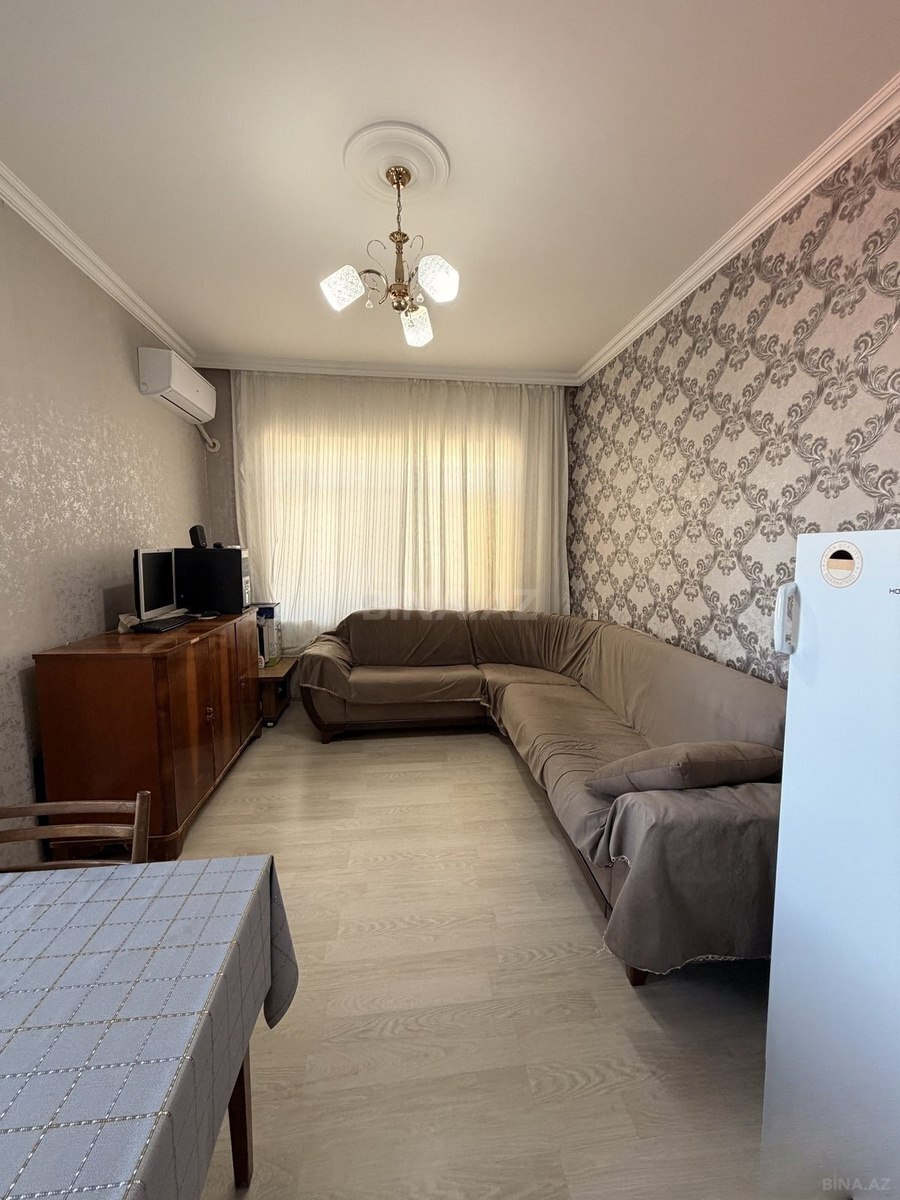 2 otaqlı Köhnə tikili, Xalqlar Dostluğu m., Bakı