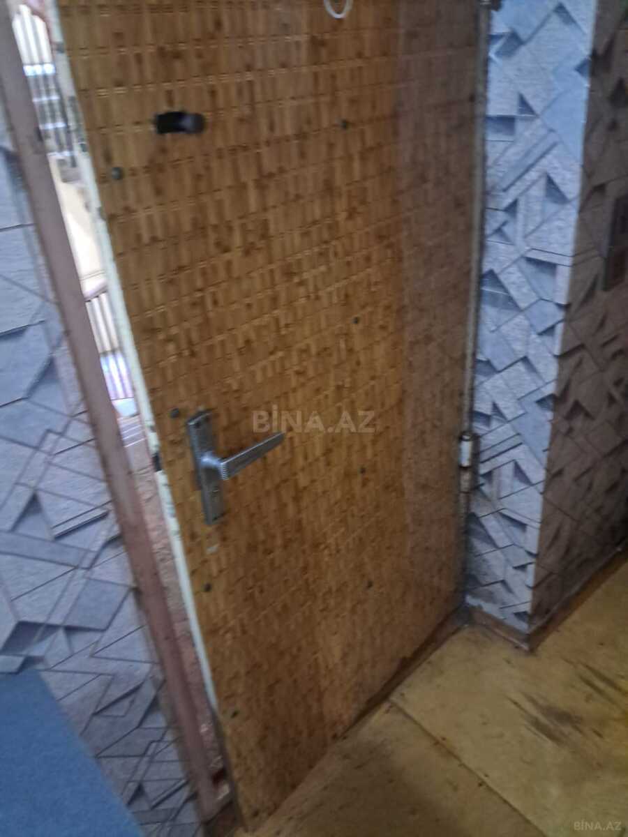 3 otaqlı Köhnə tikili, Neftçilər m., Bakı