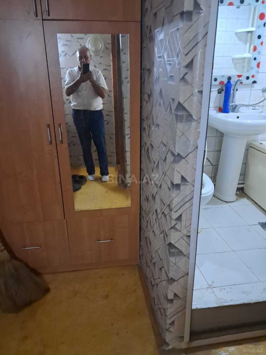 3 otaqlı Köhnə tikili, Neftçilər m., Bakı