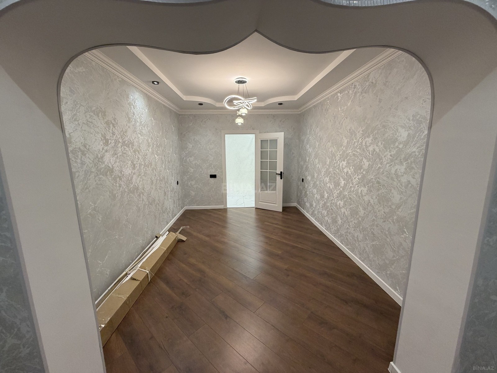 2 otaqlı Köhnə tikili, Həzi Aslanov m., Bakı