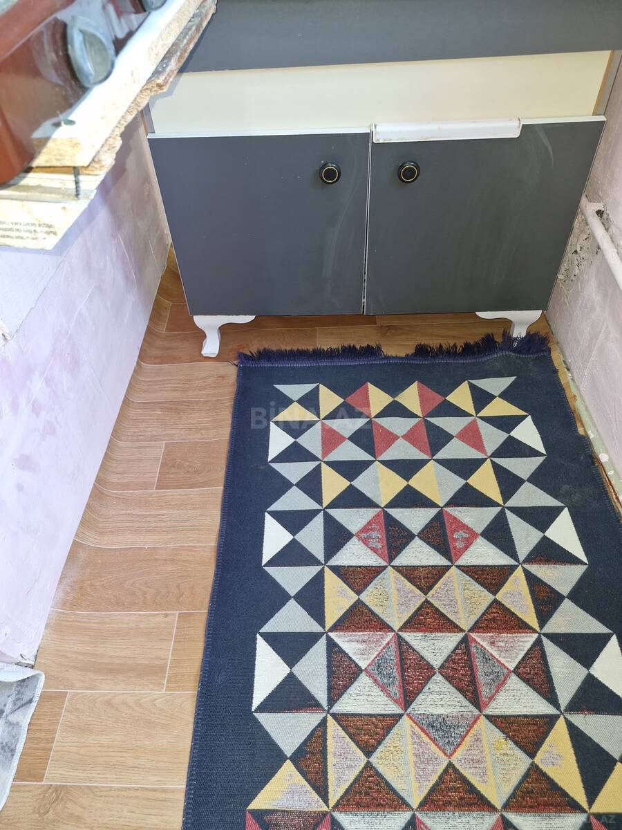 2 otaqlı Köhnə tikili, 20 Yanvar m., Bakı