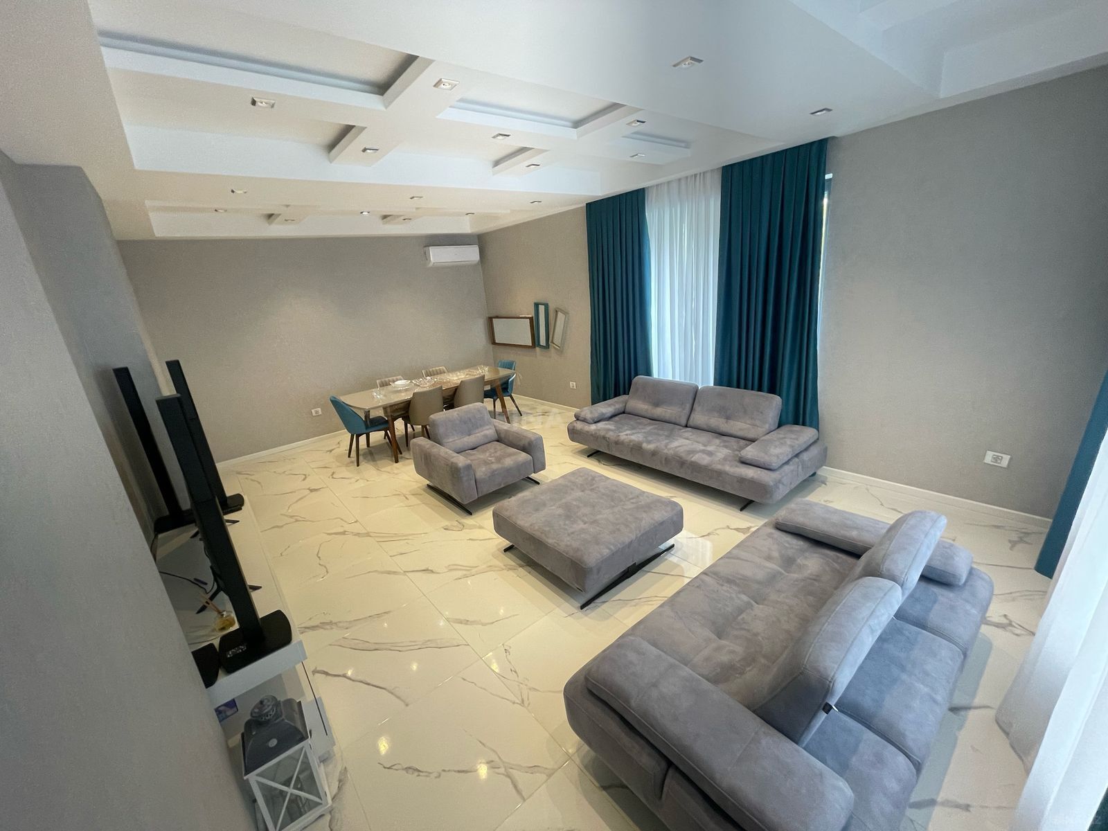 5 otaqlı Həyət evi/Bağ evi, Novxanı q., Bakı