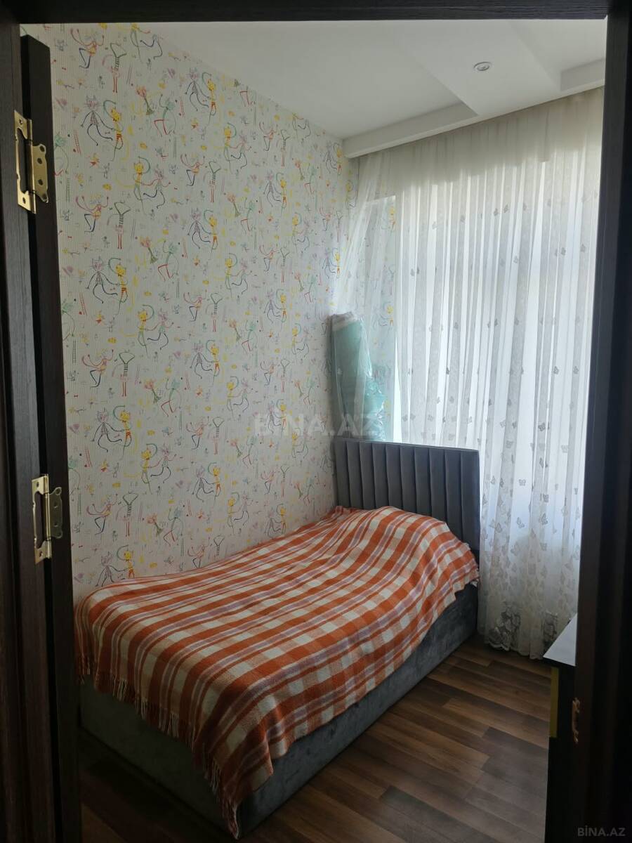 3 otaqlı Yeni tikili, Neftçilər m., Bakı