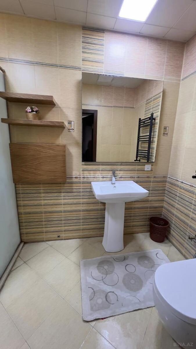 3 otaqlı Yeni tikili, İnşaatçılar m., Bakı