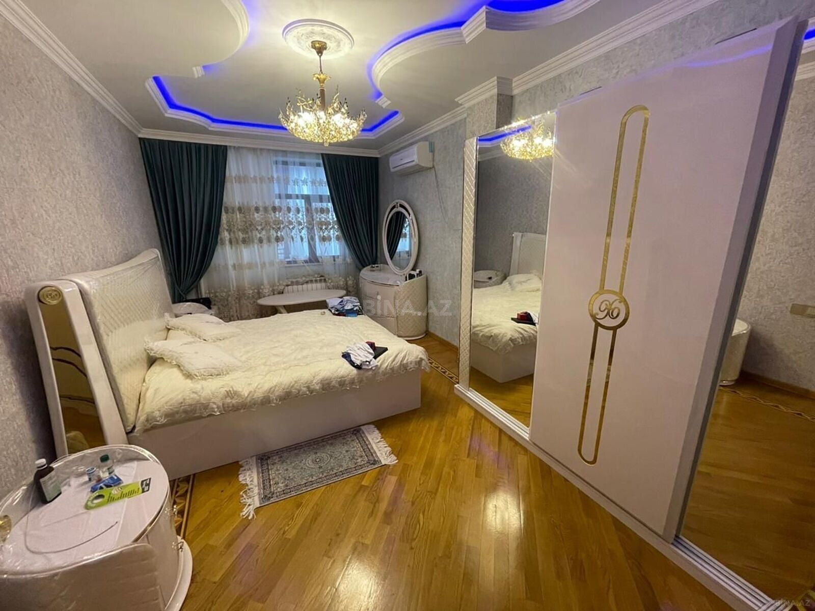 3 otaqlı Yeni tikili, Şah İsmayıl Xətai m., Bakı