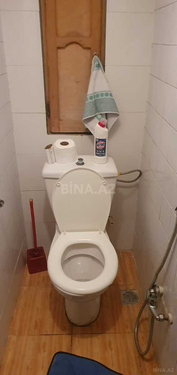 3 otaqlı Köhnə tikili, Bakıxanov q., Bakı