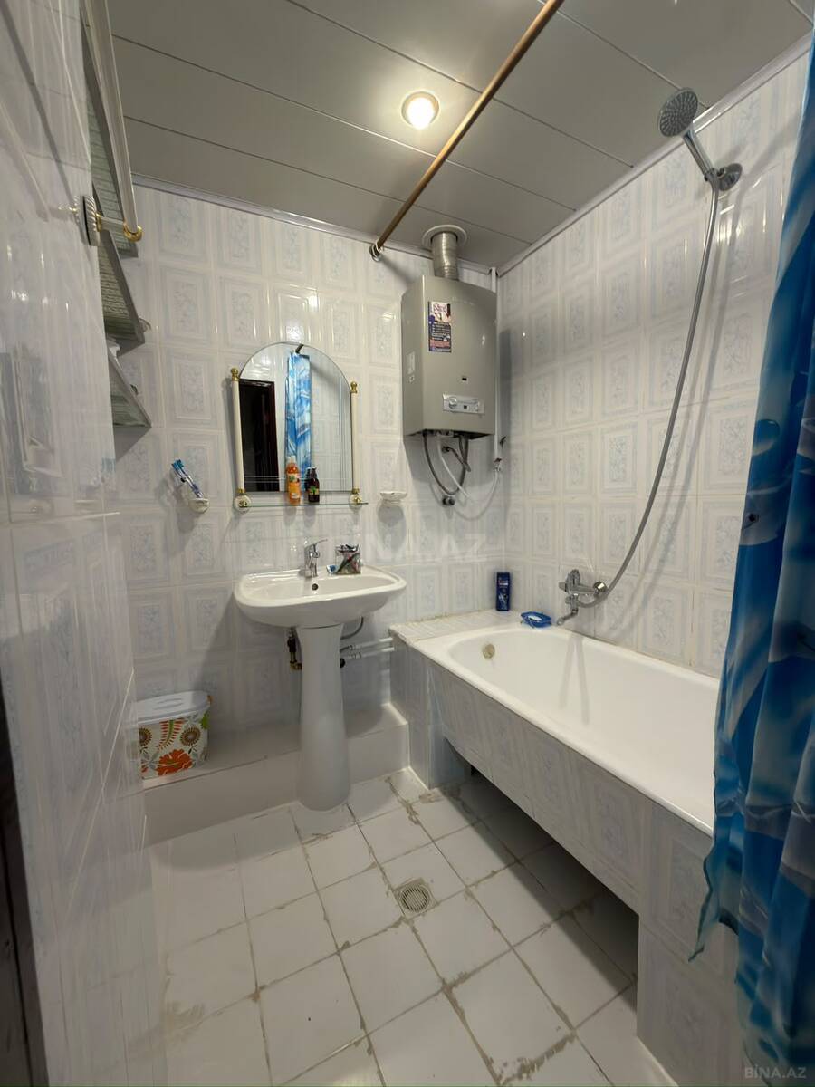 2 otaqlı Köhnə tikili, Neftçilər m., Bakı
