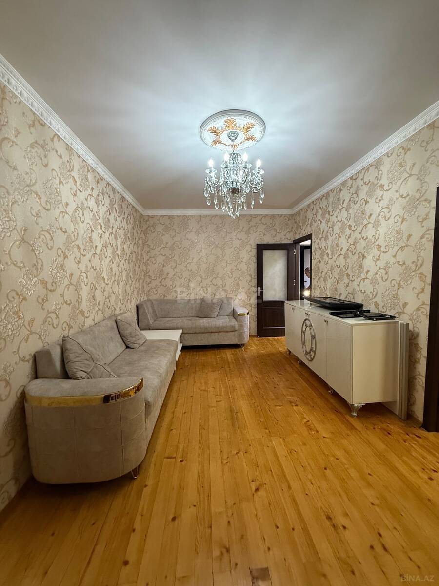 2 otaqlı Köhnə tikili, Memar Əcəmi m., Bakı