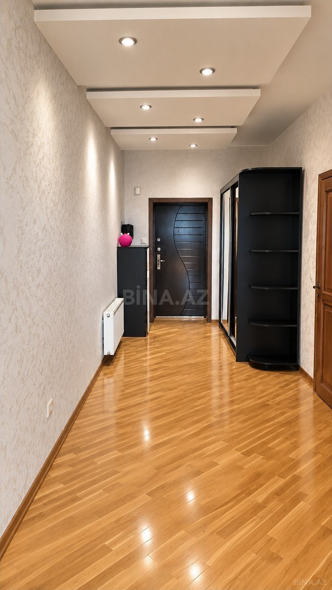 2 otaqlı Yeni tikili, 8 Noyabr m., Bakı