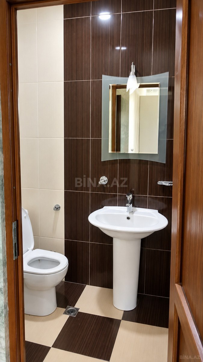 2 otaqlı Yeni tikili, 8 Noyabr m., Bakı