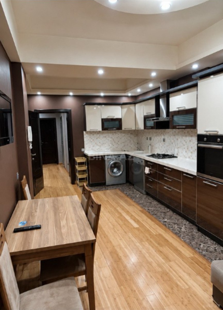 2 otaqlı Yeni tikili, Şah İsmayıl Xətai m., Bakı