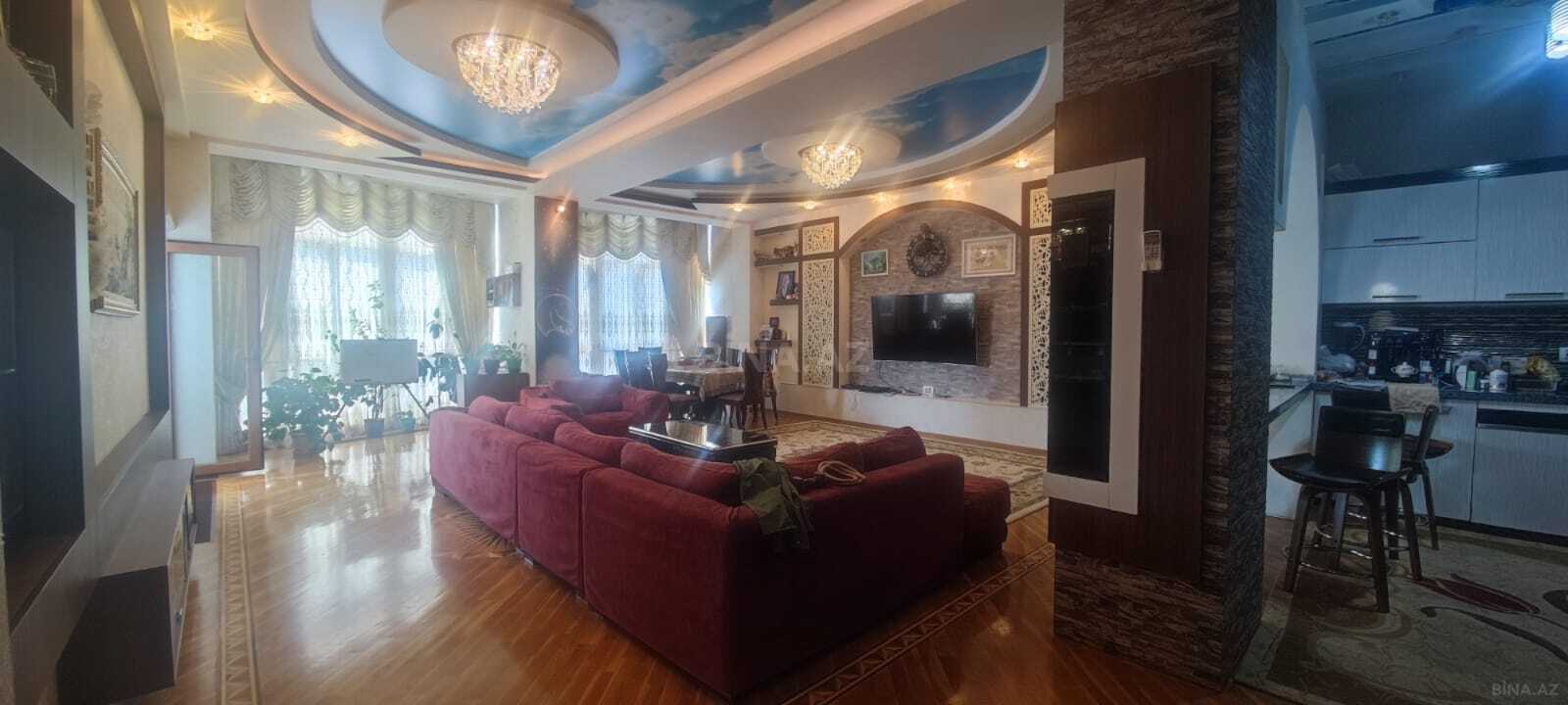 4 otaqlı Yeni tikili, 8 Noyabr m., Bakı