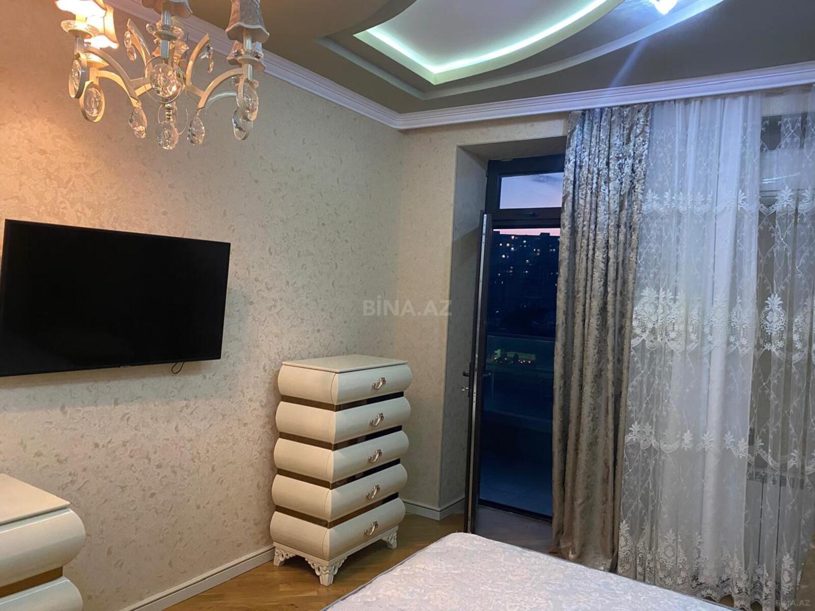 3 otaqlı Yeni tikili, 8 Noyabr m., Bakı