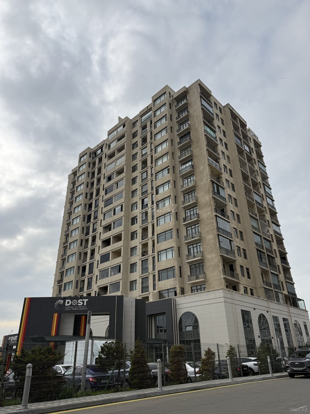 3 otaqlı Yeni tikili, Keşlə q., Bakı
