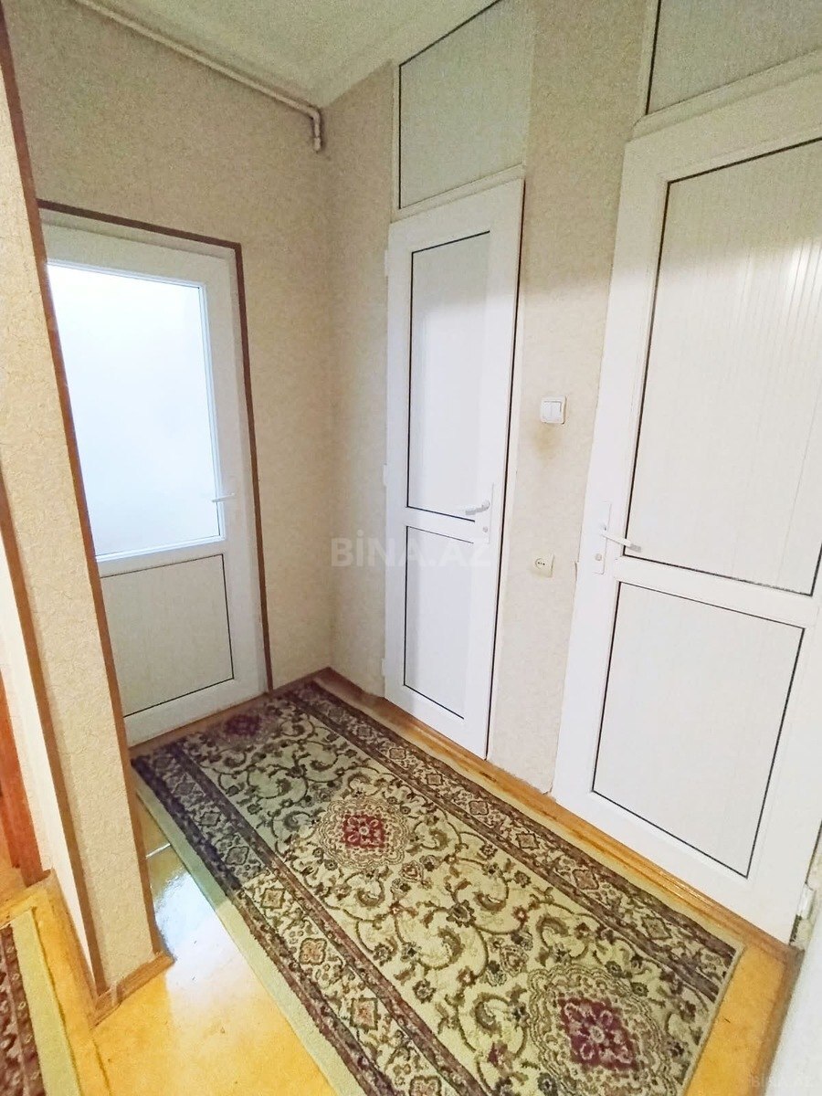 3 otaqlı Köhnə tikili, Xətai r., Bakı