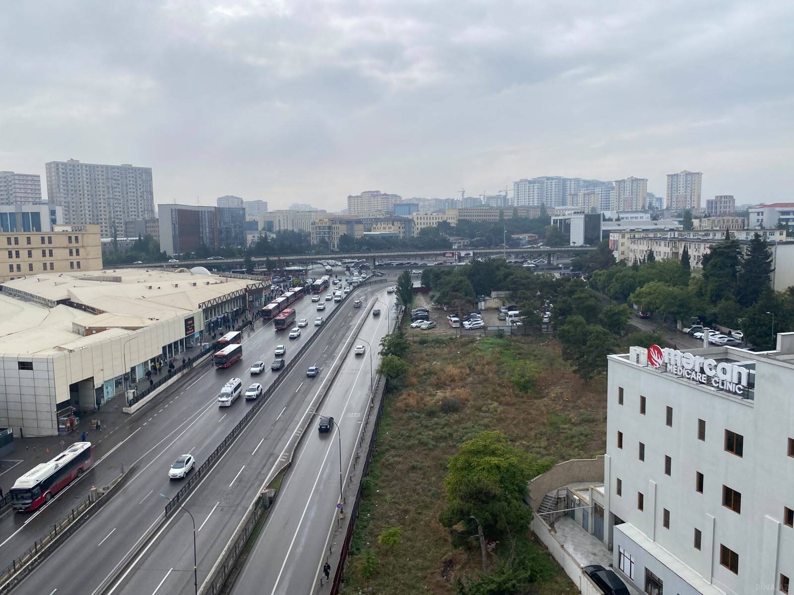 3 otaqlı Yeni tikili, 3-cü mikrorayon q., Bakı