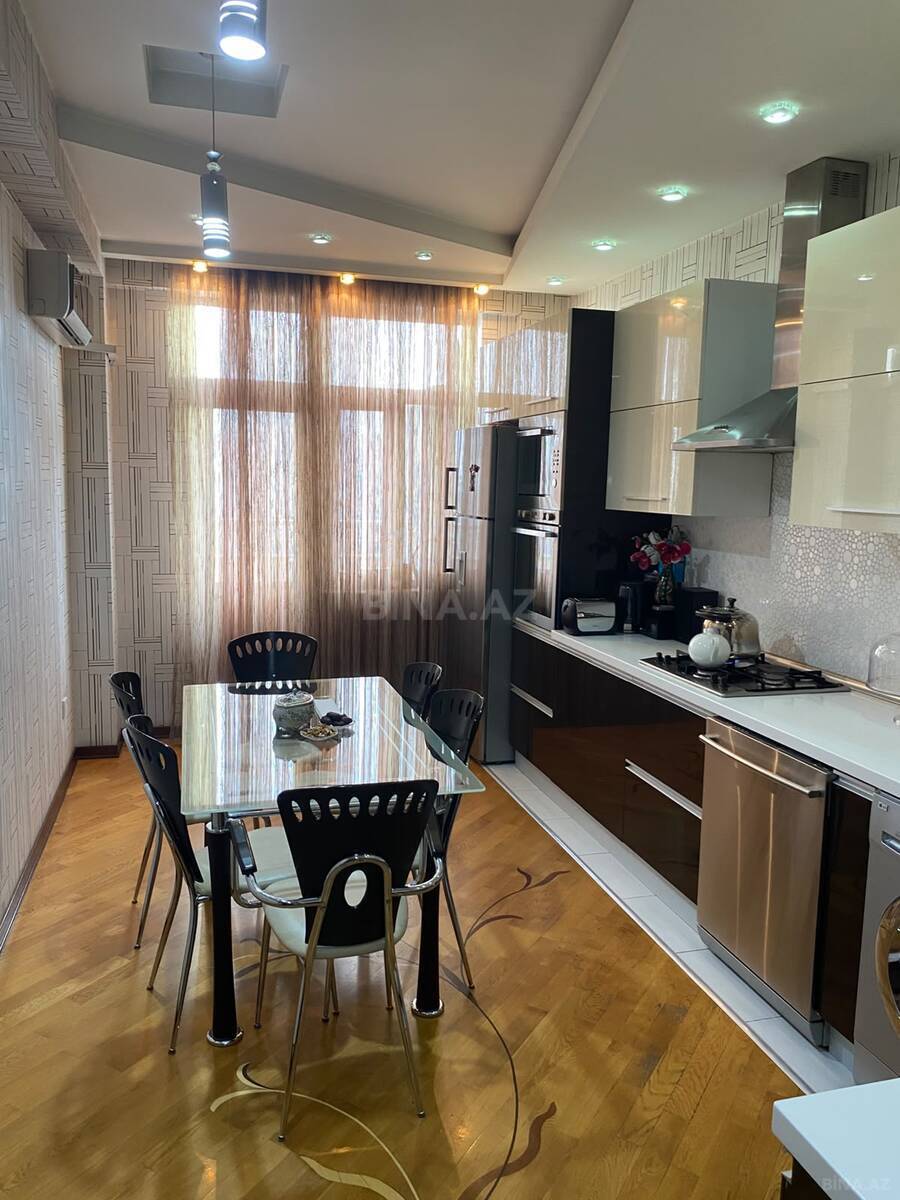3 otaqlı Yeni tikili, 3-cü mikrorayon q., Bakı