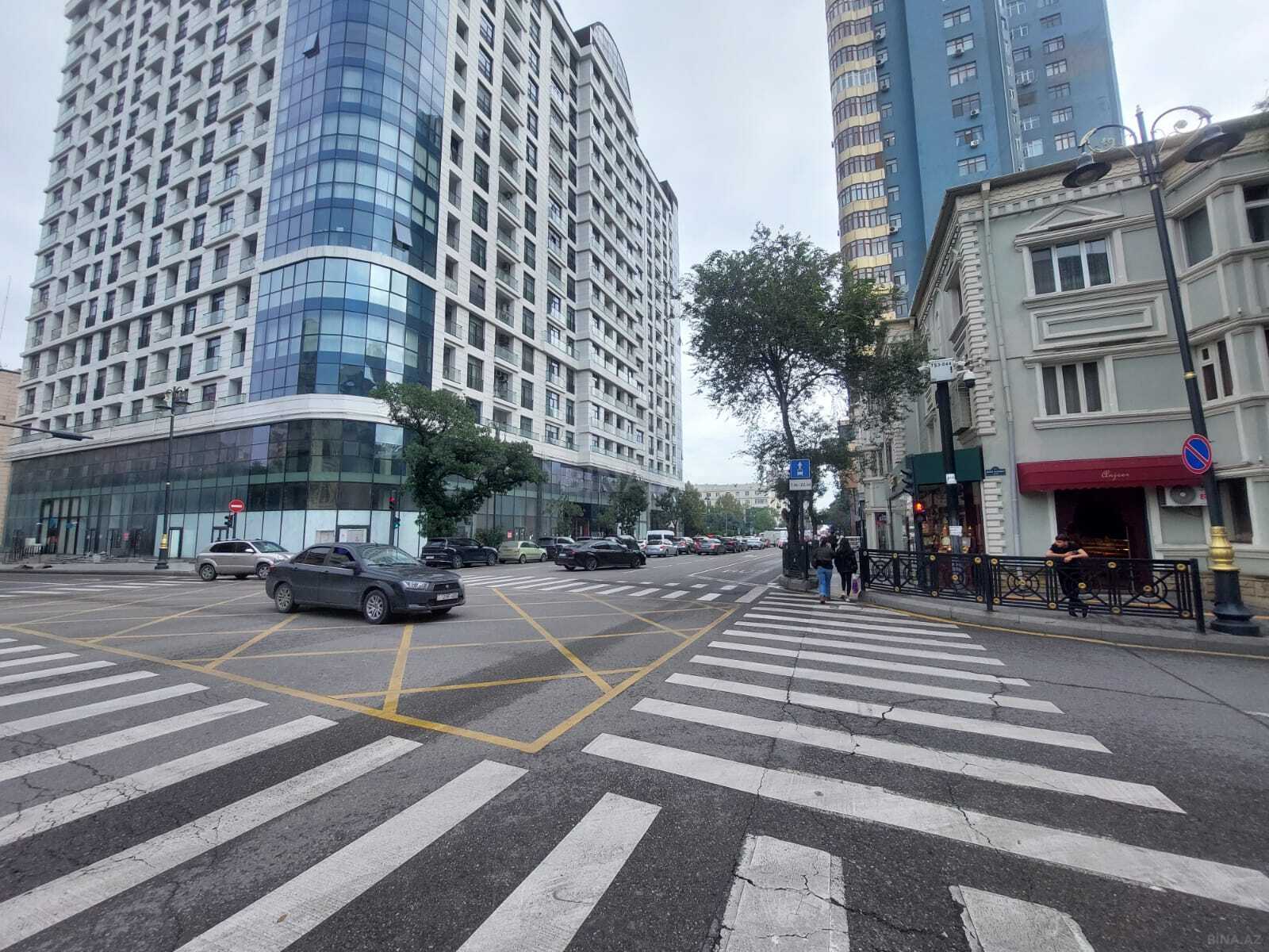 4-room office for rent, Nasimi, Baku