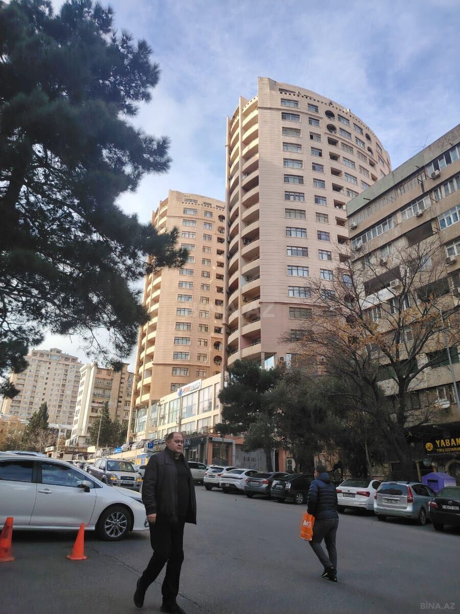 3 otaqlı Yeni tikili, İnşaatçılar m., Bakı