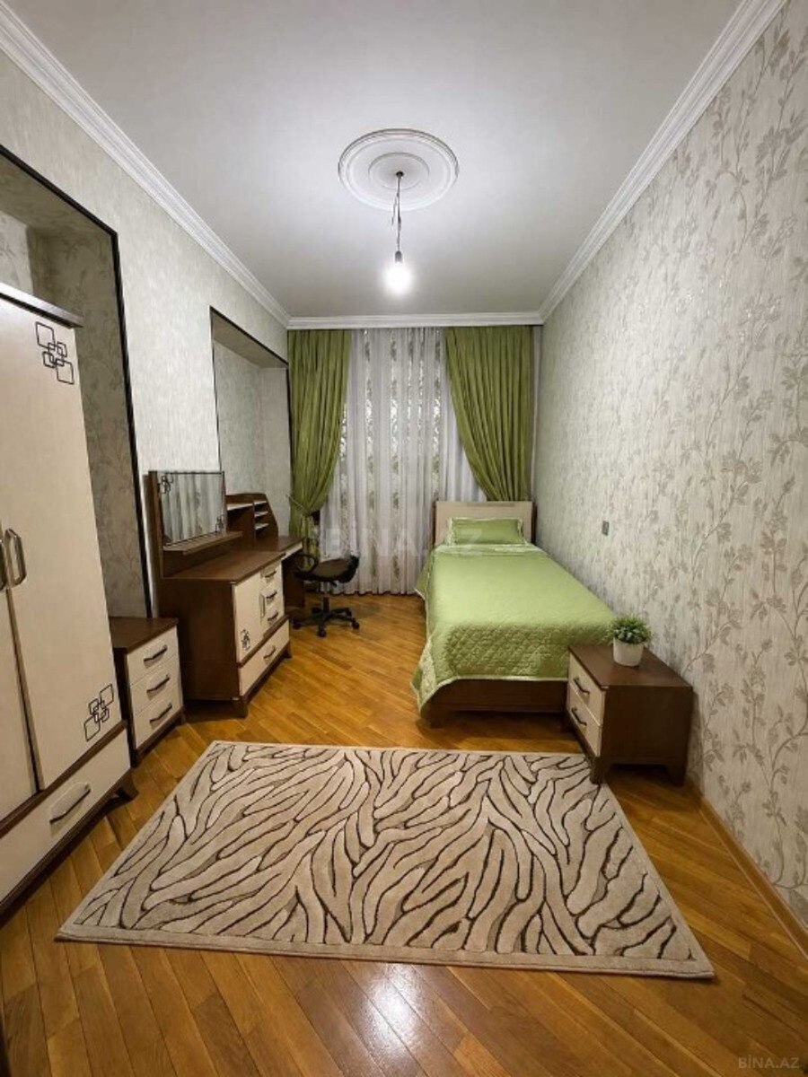 3 otaqlı Yeni tikili, İnşaatçılar m., Bakı