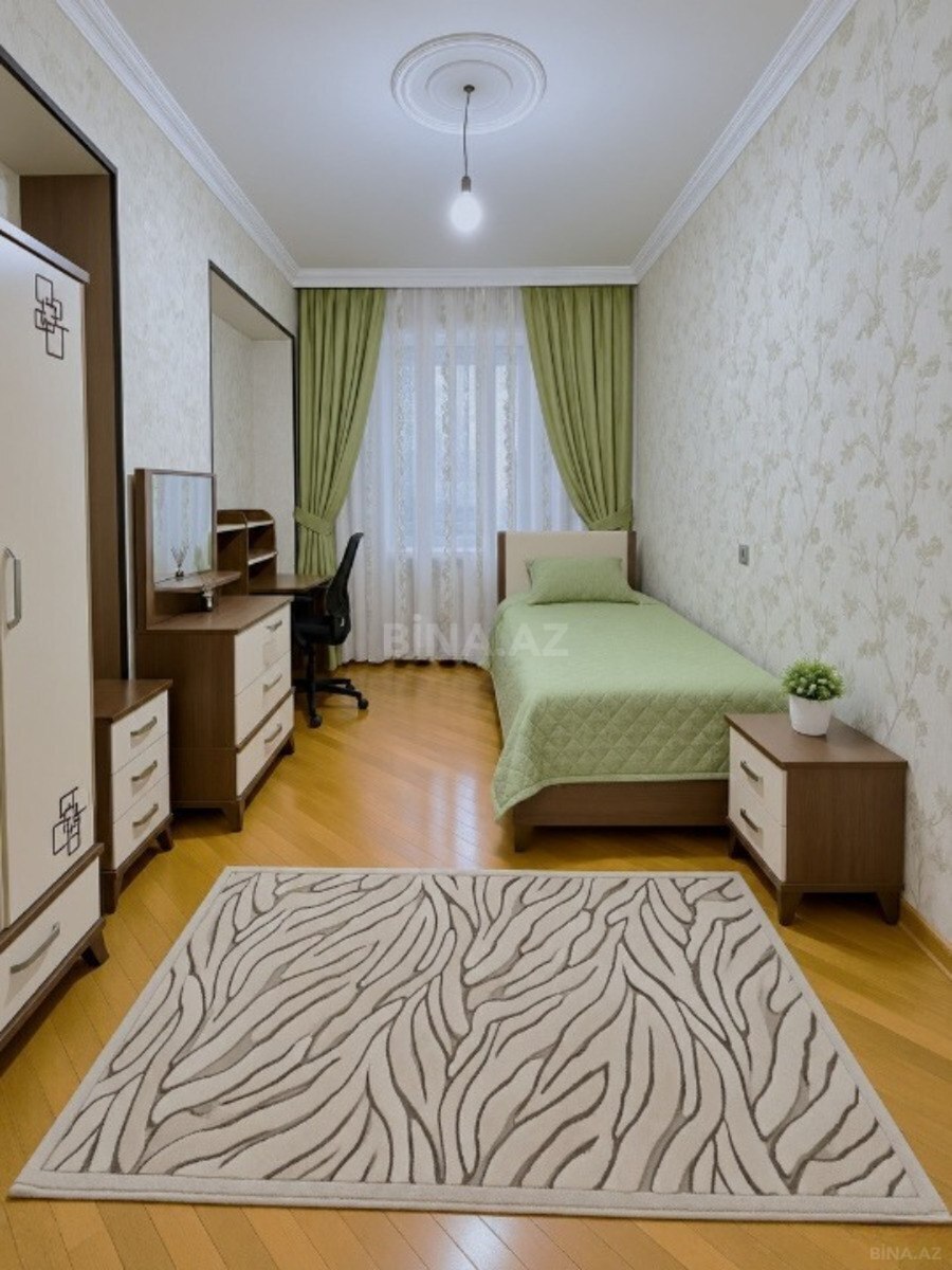 3 otaqlı Yeni tikili, İnşaatçılar m., Bakı