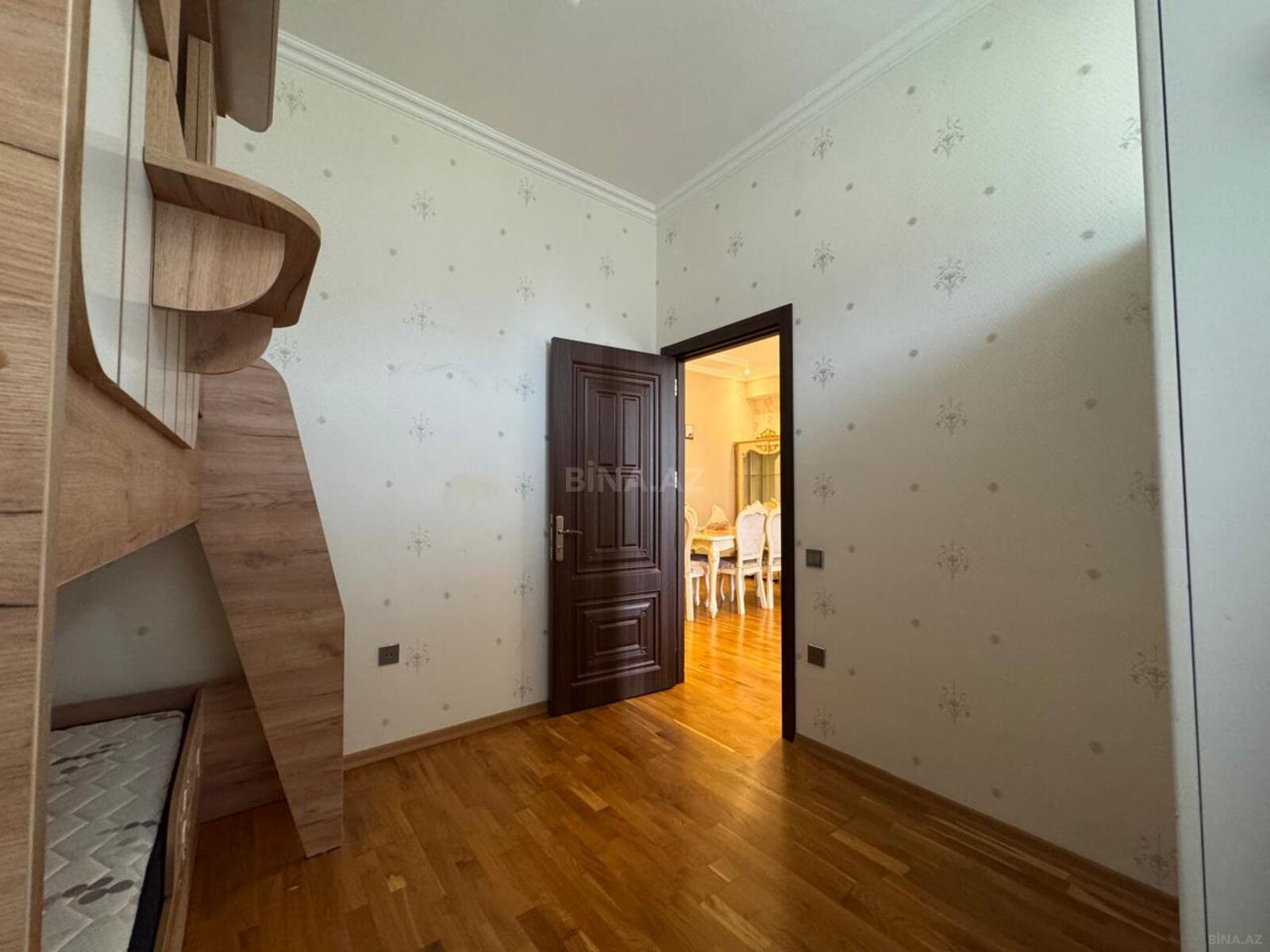 3 otaqlı Yeni tikili, Qara Qarayev m., Bakı