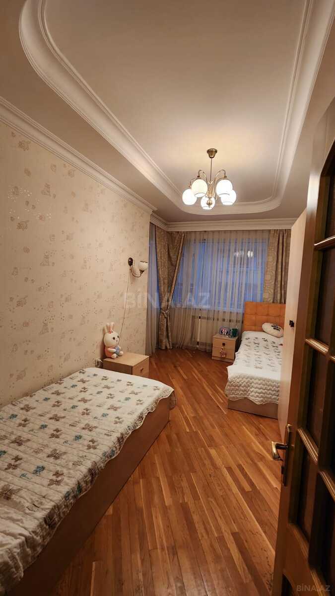 3 otaqlı Yeni tikili, Şah İsmayıl Xətai m., Bakı