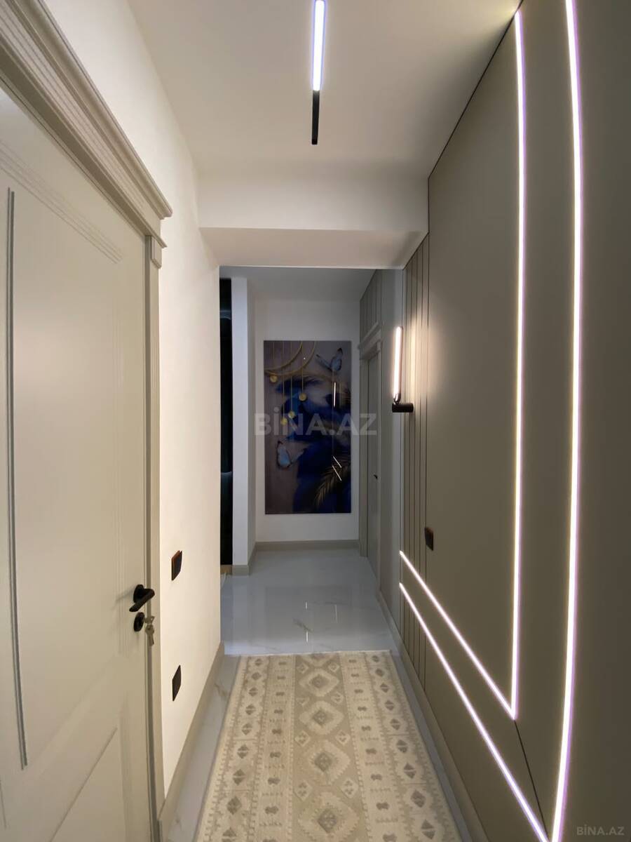 3 otaqlı Yeni tikili, Şah İsmayıl Xətai m., Bakı