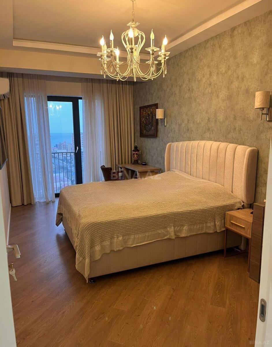 3 otaqlı Yeni tikili, Şah İsmayıl Xətai m., Bakı