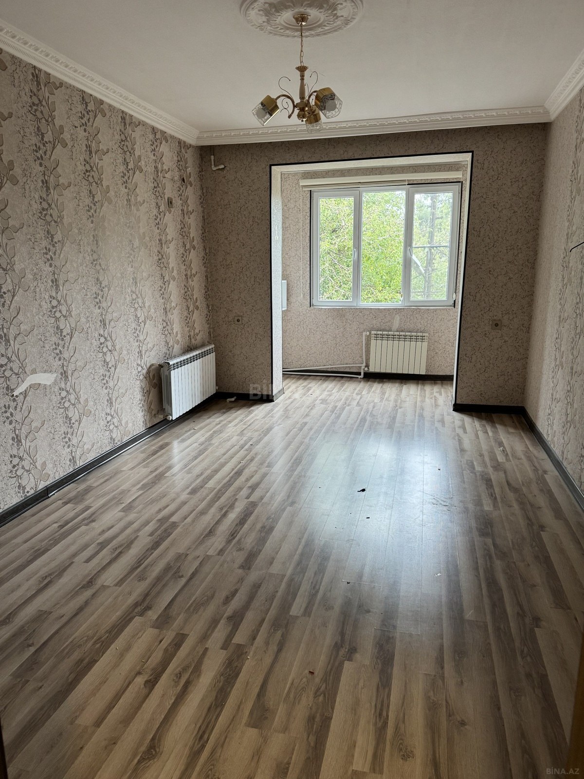 2 otaqlı Köhnə tikili, Bakıxanov q., Bakı