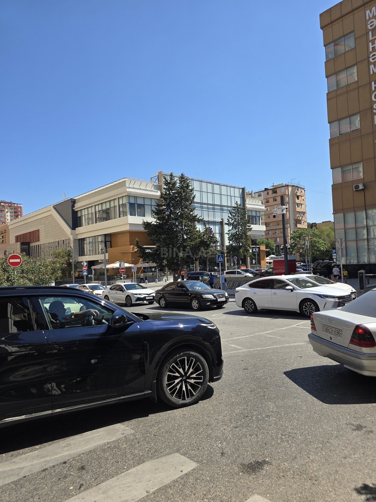 Obyekt Neftçilər m., Bakı
