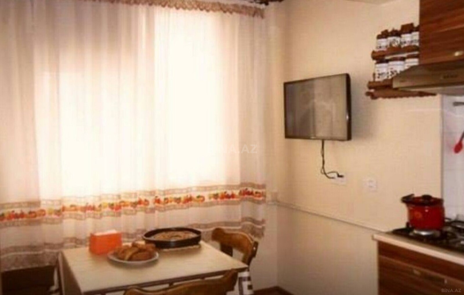4 otaqlı Köhnə tikili, Nəsimi r., Bakı