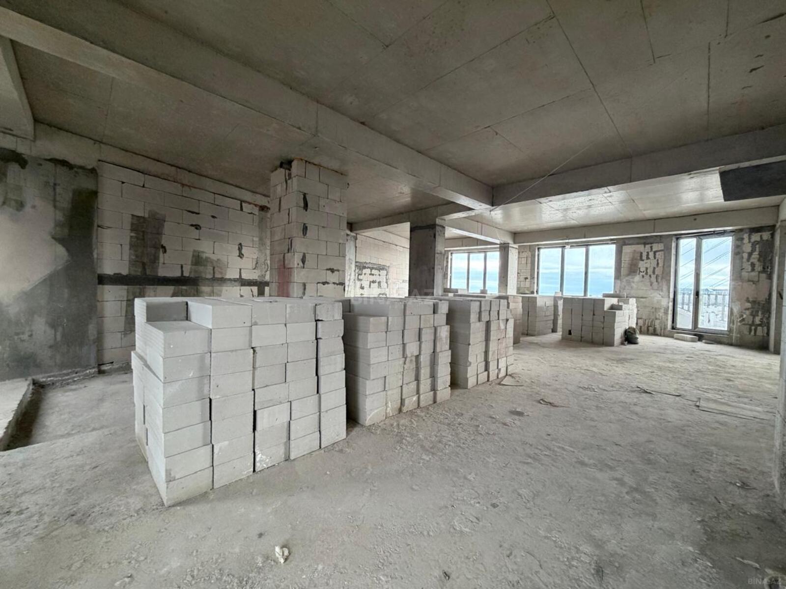 4 otaqlı Yeni tikili, Ağ şəhər q., Bakı