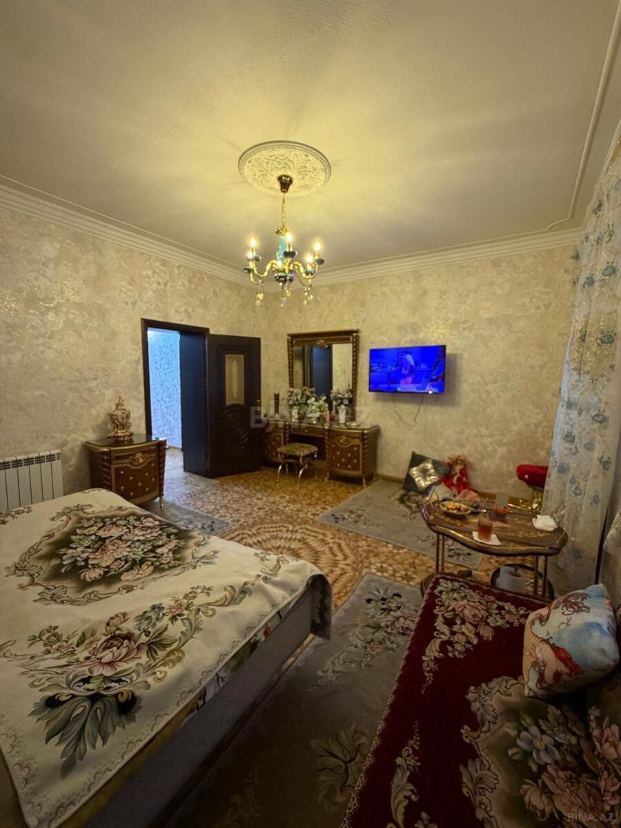 2 otaqlı Köhnə tikili, 28 May m., Bakı