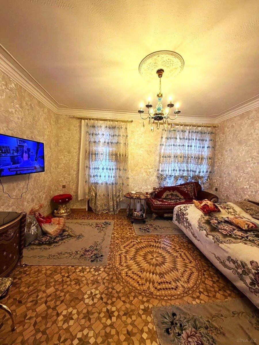 2 otaqlı Köhnə tikili, 28 May m., Bakı