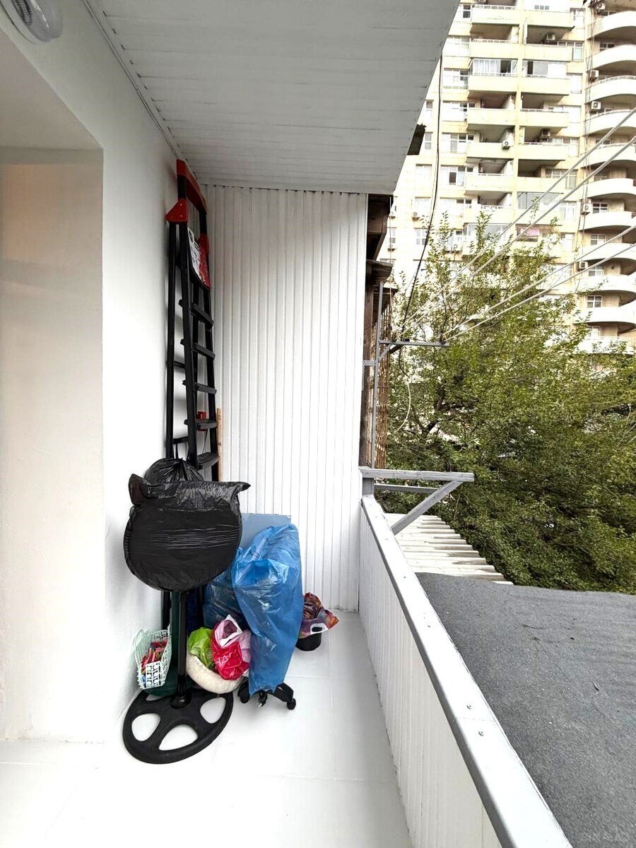 2 otaqlı Köhnə tikili, 28 May m., Bakı