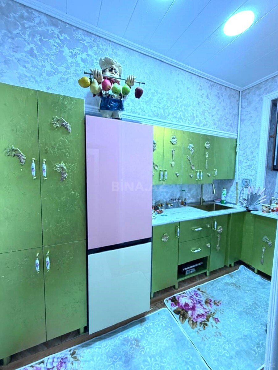 2 otaqlı Köhnə tikili, 28 May m., Bakı