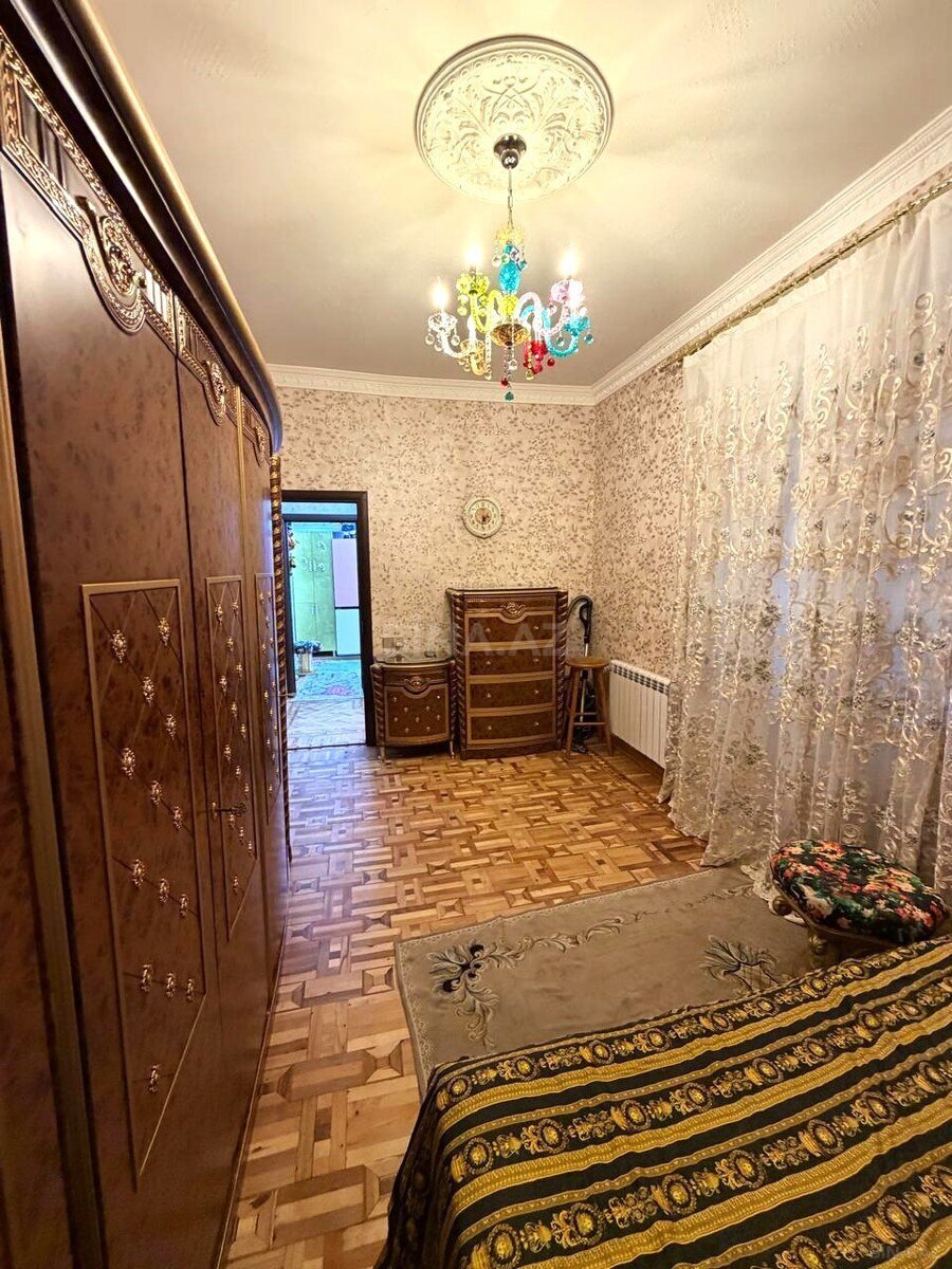 2 otaqlı Köhnə tikili, 28 May m., Bakı