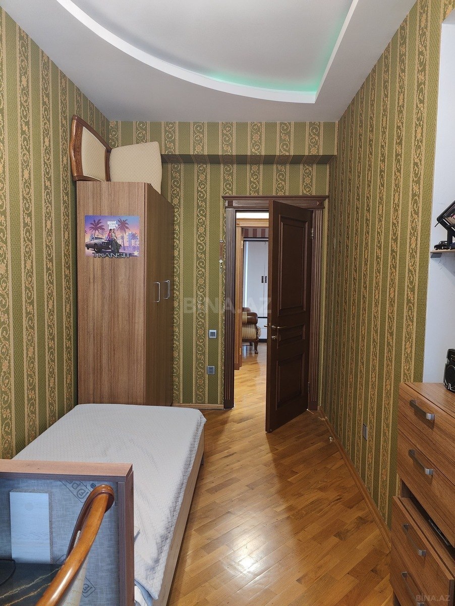 3 otaqlı Yeni tikili, Elmlər Akademiyası m., Bakı