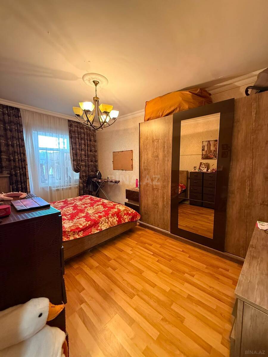 4 otaqlı Köhnə tikili, Həzi Aslanov m., Bakı