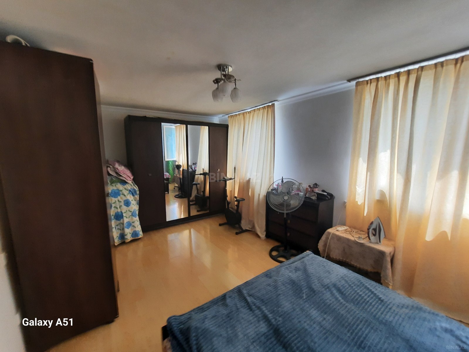 2 otaqlı Köhnə tikili, İnşaatçılar m., Bakı