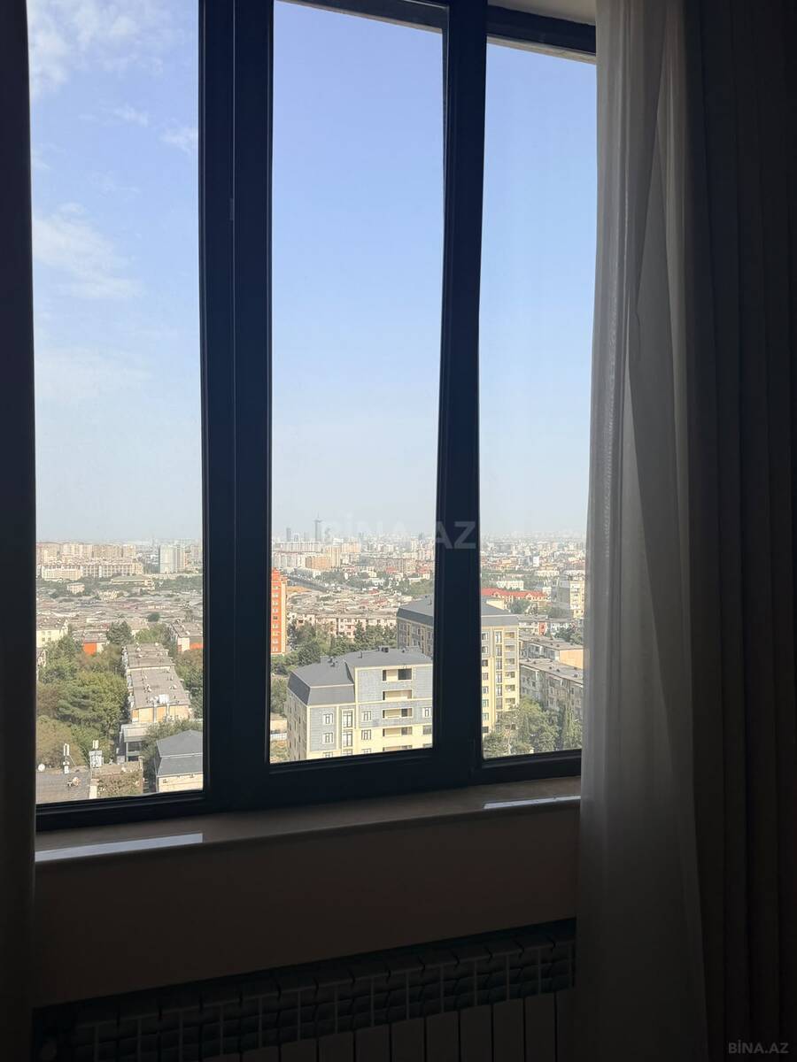 3 otaqlı Yeni tikili, Memar Əcəmi m., Bakı