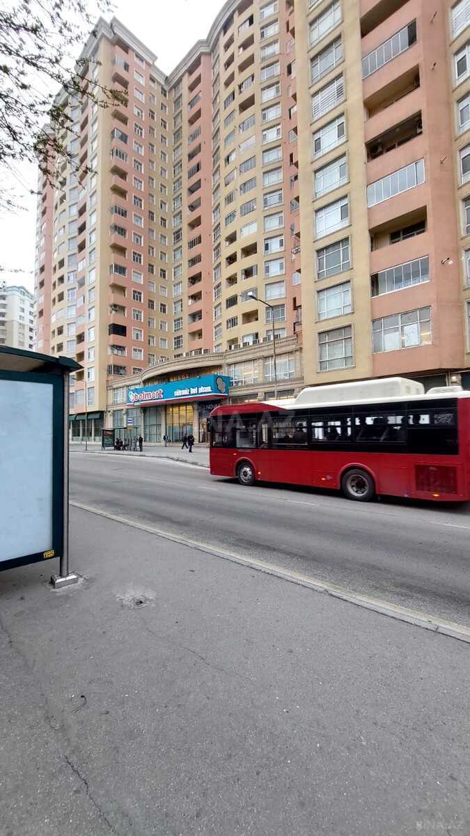 3 otaqlı Yeni tikili, Azadlıq Prospekti m., Bakı