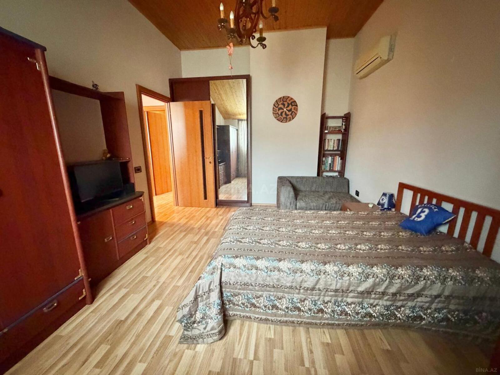 6 otaqlı Köhnə tikili, Nəriman Nərimanov m., Bakı