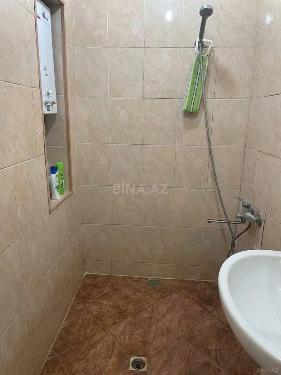 2 otaqlı Köhnə tikili, Qara Qarayev m., Bakı